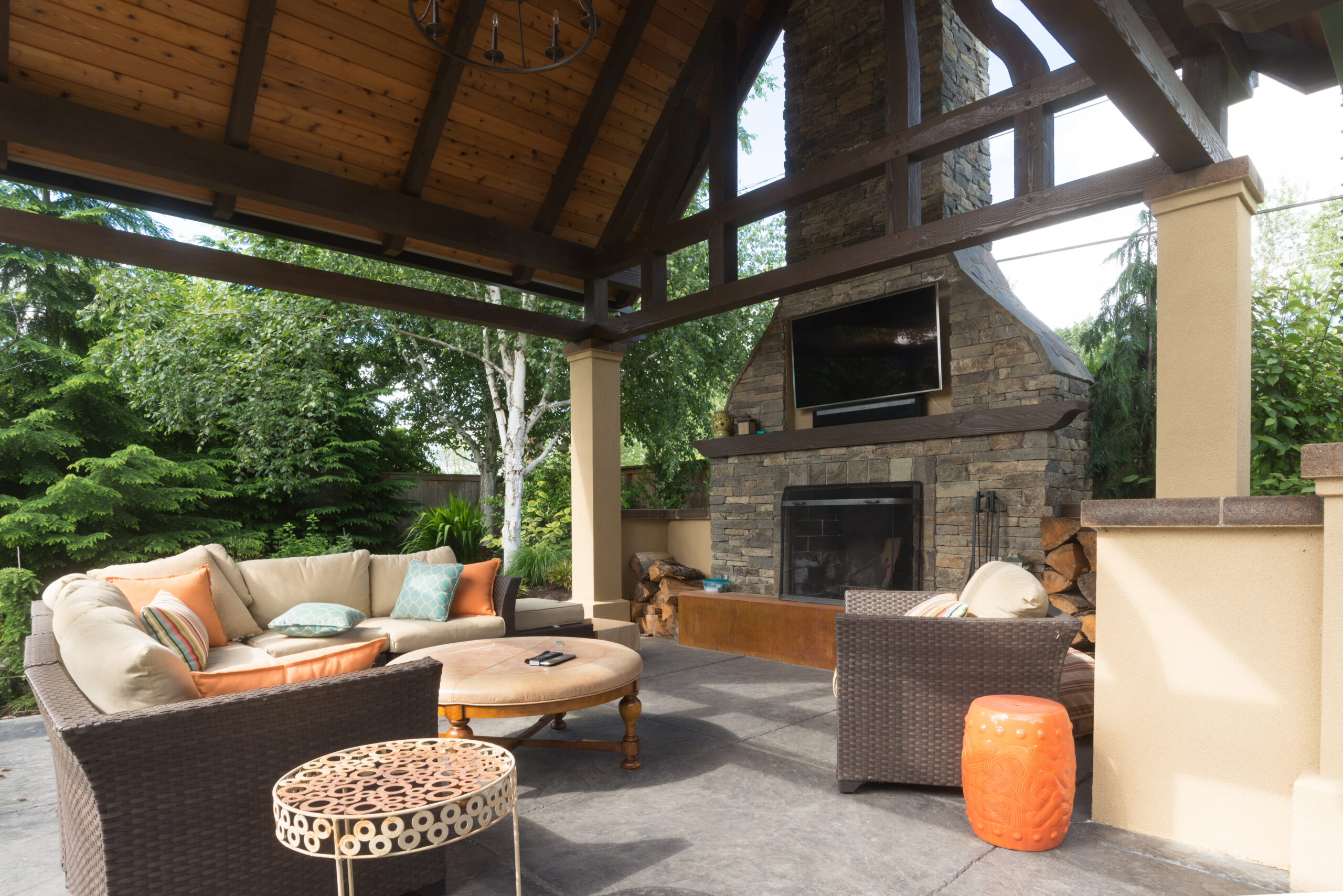 Do Outdoor Living Spaces Add Value to Your Home?