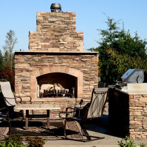 8 Best Outdoor Living Space Features to Invest In