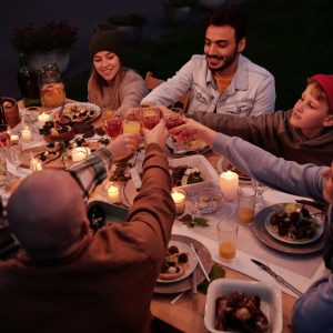 Tips And Tricks For Easy Outdoor Holiday Entertaining